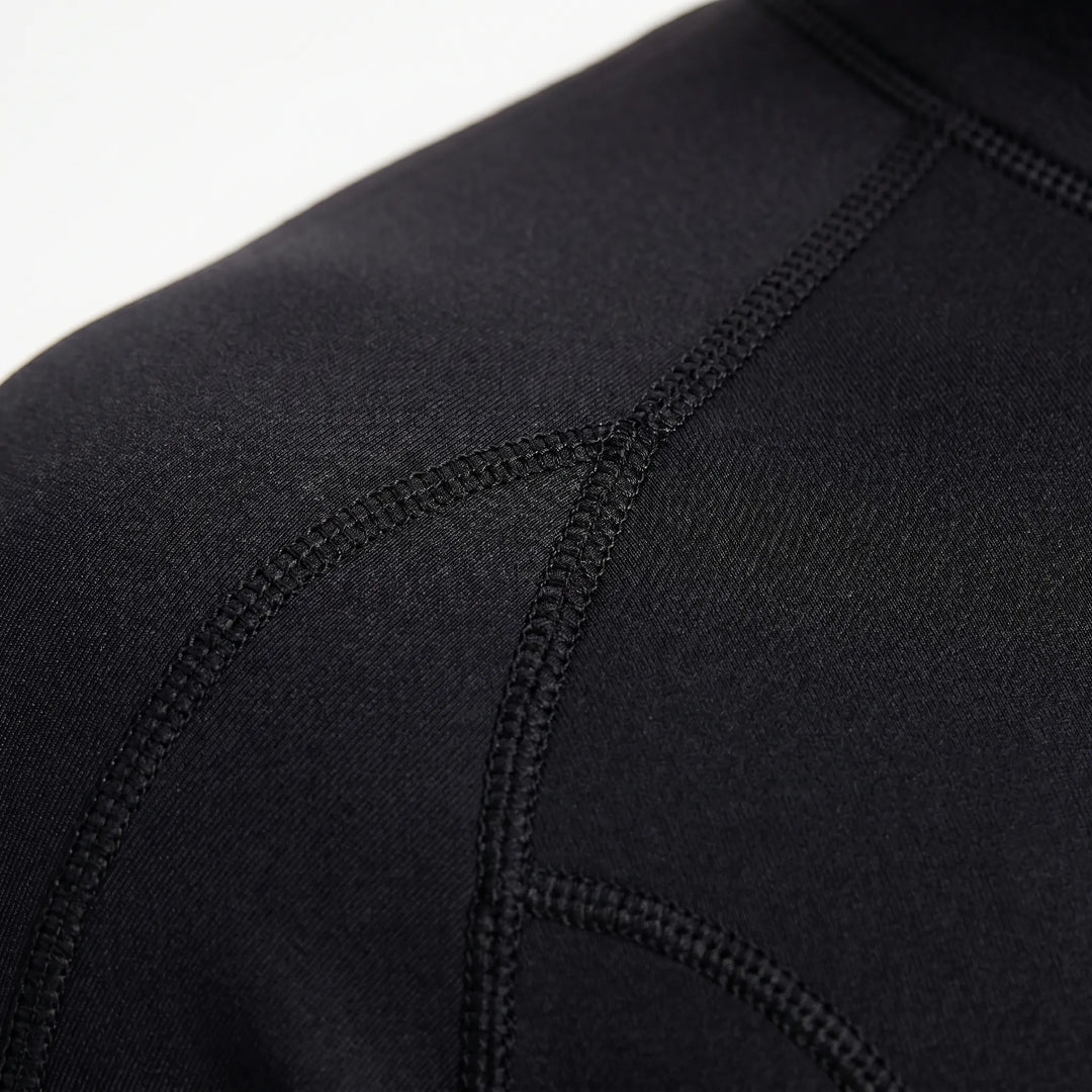 Summer & spring unisex front-zip shorty wetsuit, essential beachwear for active water sports enthusiasts.