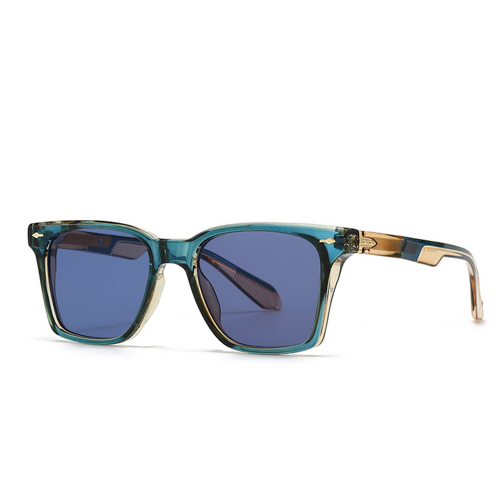 Essential UV400 eye protection with these frosted square unisex fashion sunglasses.