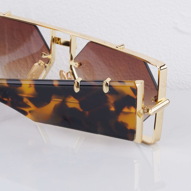 Unisex hexagon sunglasses, ultimate UV protection, perfect outdoor fashion accessory.