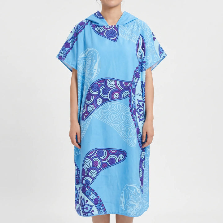 Stay warm & dry with this quick-dry hooded changing poncho, ideal for post-swim, surf, or water sports activities.