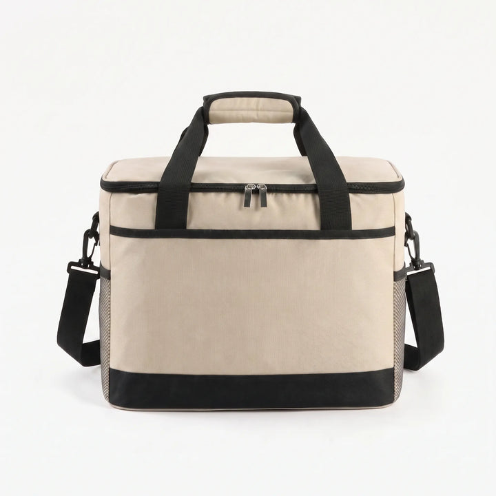 Portable lunch bag & food carrier, featuring durable insulation for fresh meals on the go, ideal for work, school or hiking.