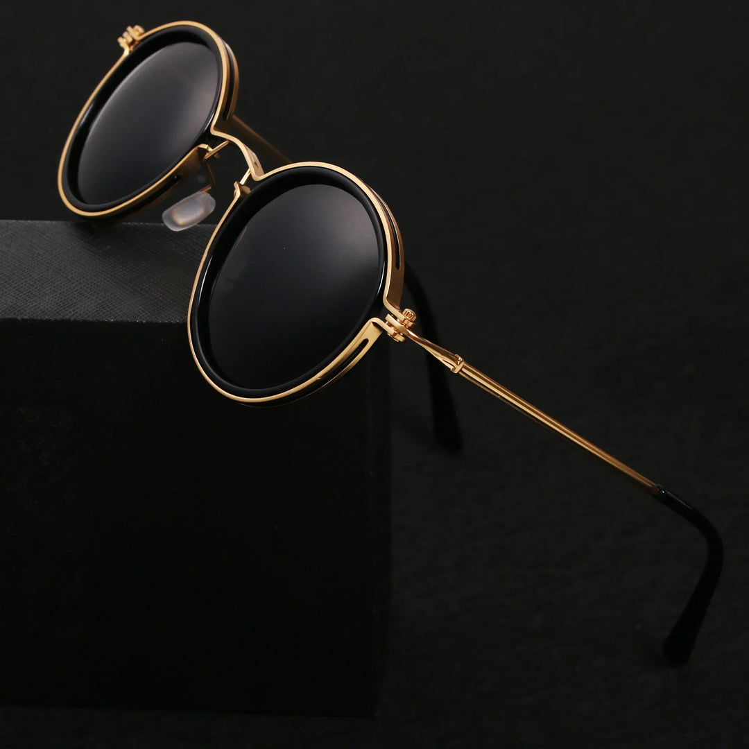 Glare-free Jetset polarized sunglasses for men & women, offering UV protection & scratch resistant lenses.