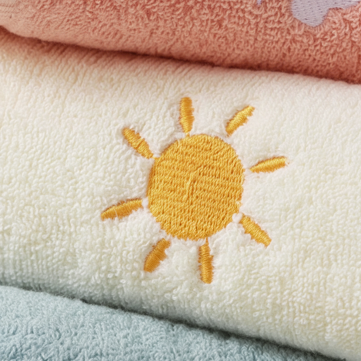 Assorted soft cotton kids' washcloths, a 4-pack set for gentle bath and hygiene