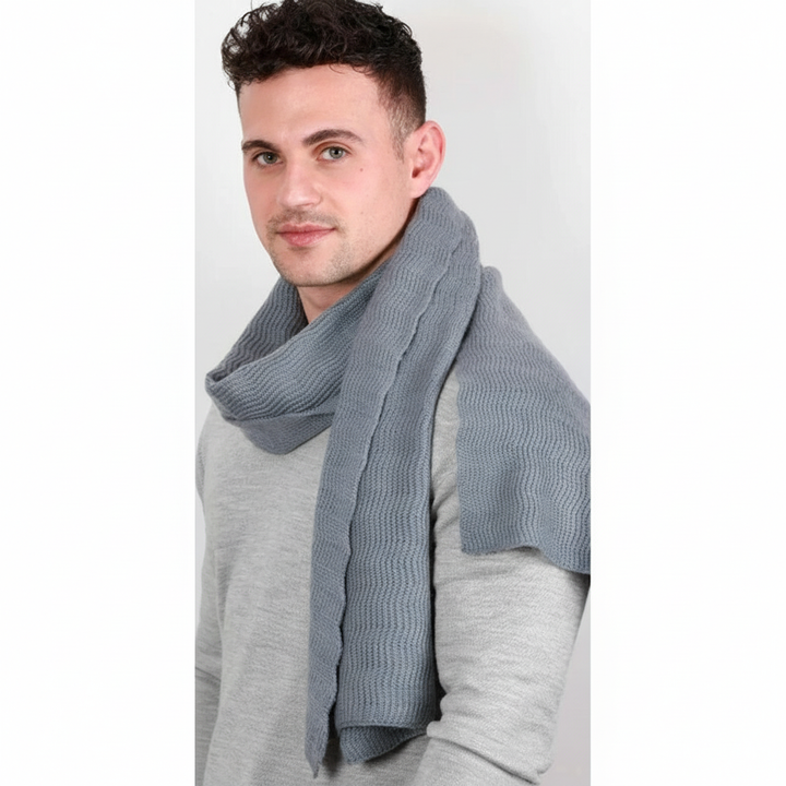 Ribbed knit unisex scarf made from premium cashmere blend, a stylish winter accessory.