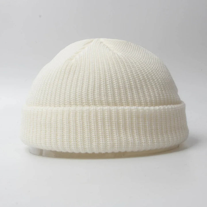 Versatile unisex knitted beanie, suitable for all genders and cooler seasons.