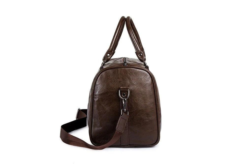 Lightweight & durable unisex travel duffel bag made of premium PU leather.