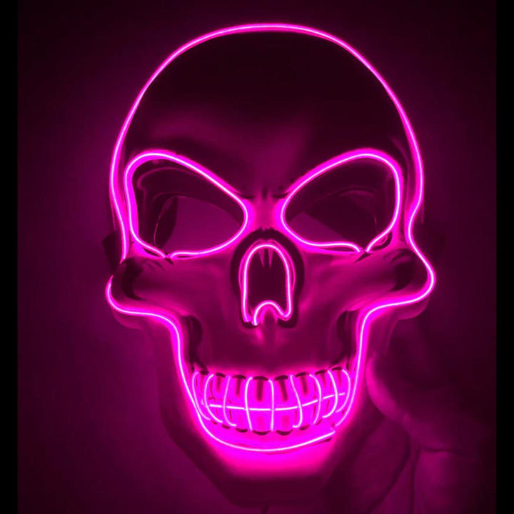 Stylish unisex LED skeleton mask, providing a bright glow for Halloween, festivals, or cosplay.