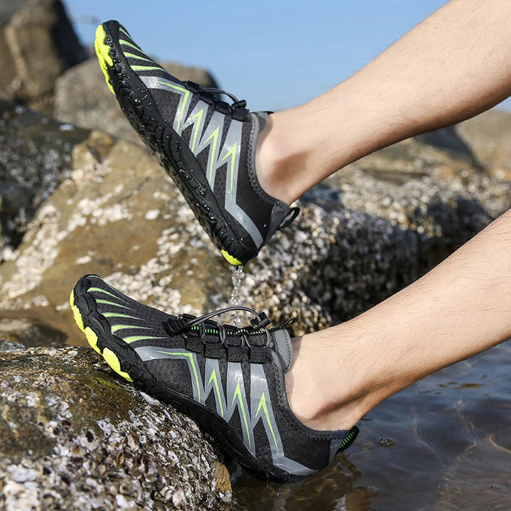 Lightweight barefoot shoes with wide toe box, perfect for natural athletic performance.