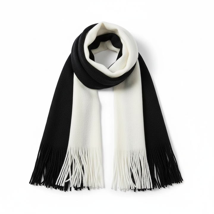 Warm cashmere scarf in a classic design, suitable for all genders
