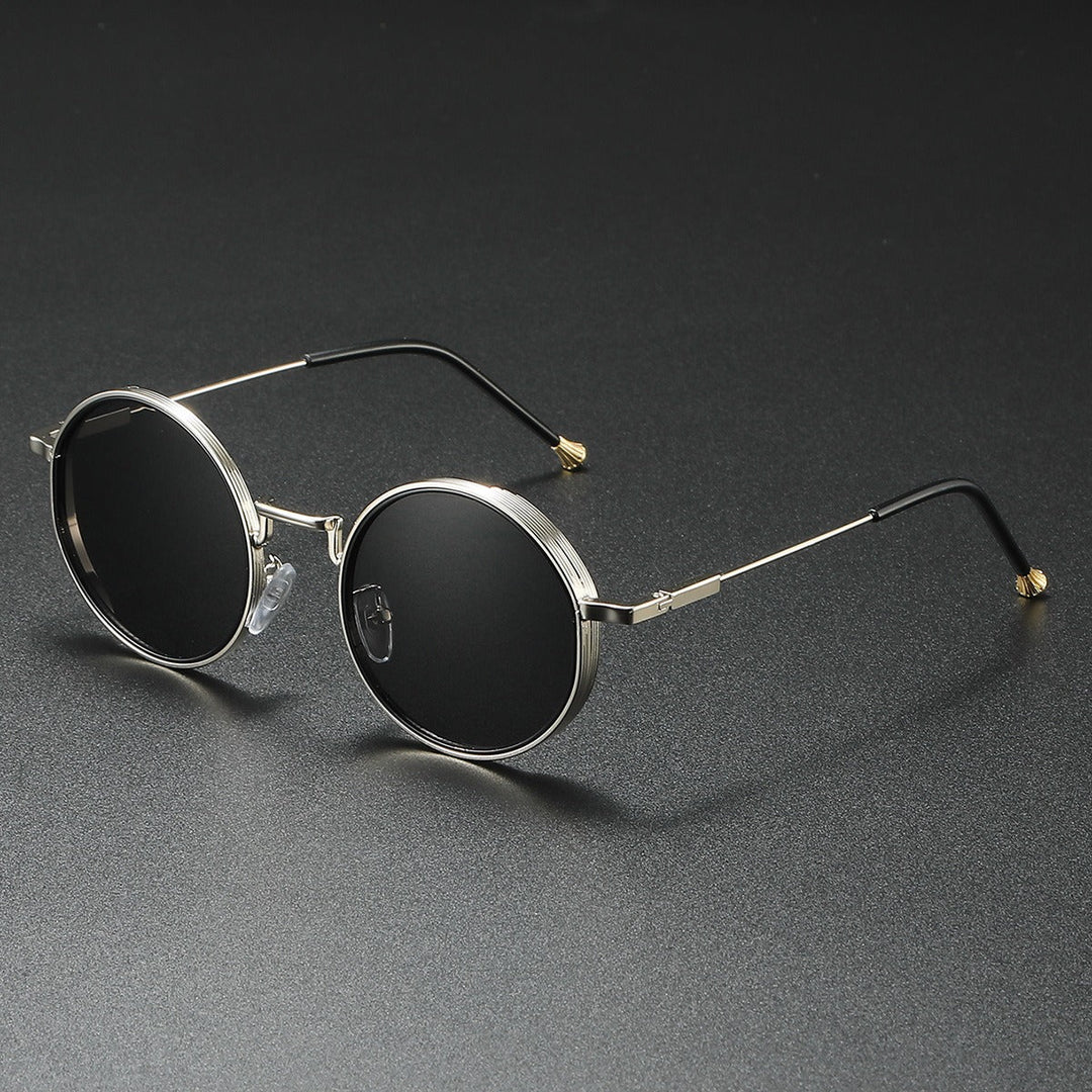 Luna round gradient lens sunglasses for unisex wear, featuring sleek metal frames and UV protection.