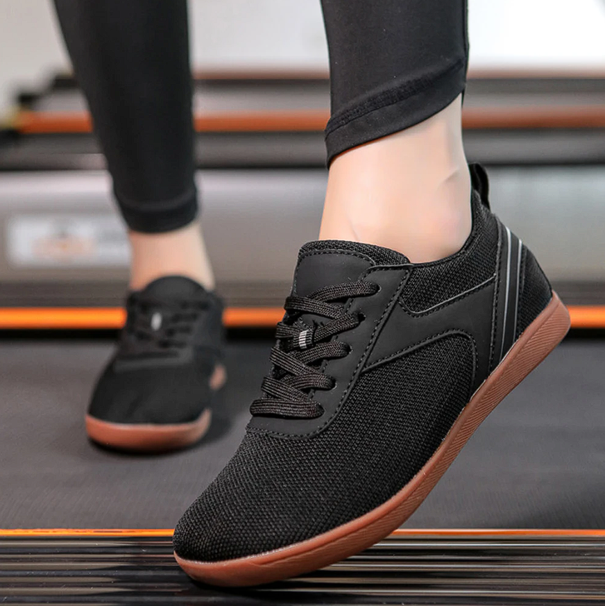 Minimalist Luno barefoot shoes, flexible sole delivers natural comfort for unisex wear.