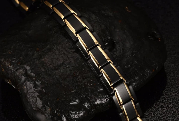 Experience pain relief & holistic wellness with this elegant unisex magnetic health bracelet.