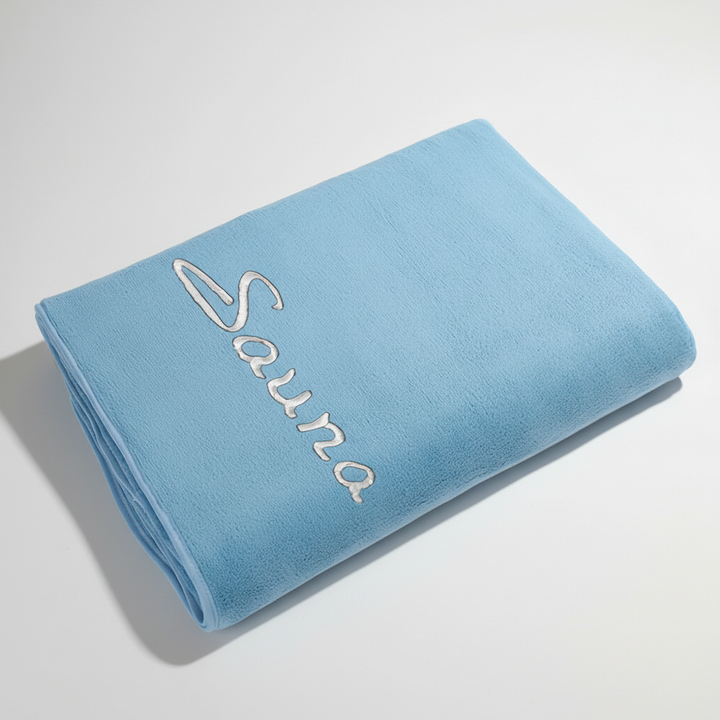 Stack of assorted color quick-dry microfiber bath towels, soft and highly absorbent