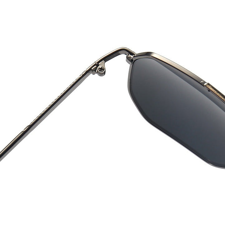 Chic unisex aviator sunglasses, Mystic Edge design for modern style, lightweight & sun-protective.