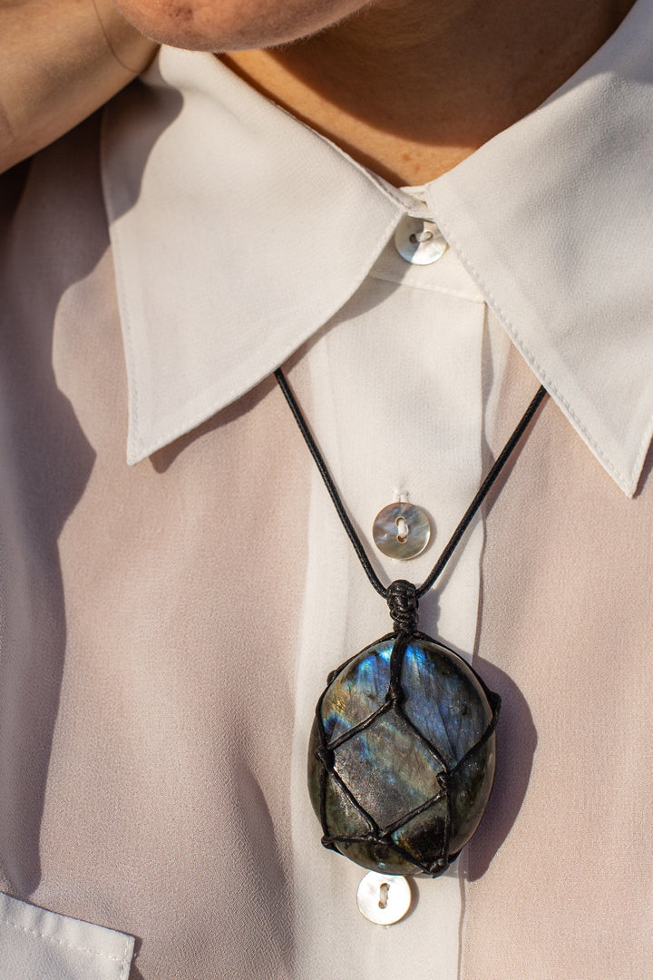 Mystical Labradorite Dragonheart pendant necklace, a unique unisex gemstone with iridescent flash & protective aura.
