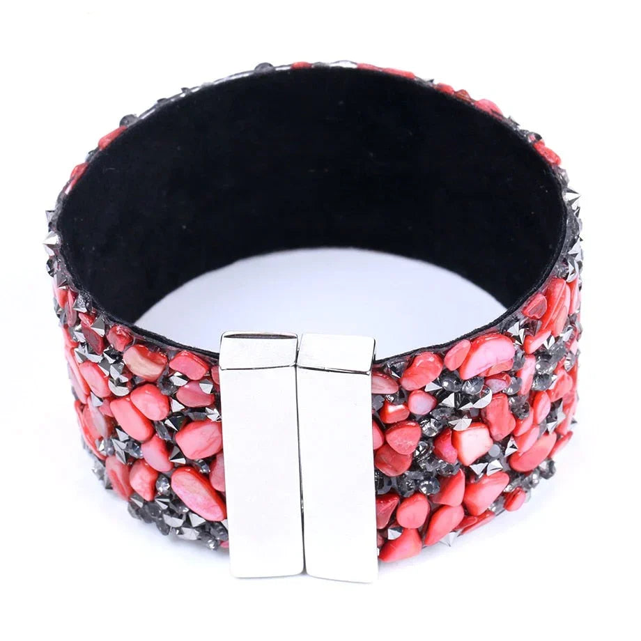 Healing crystals & natural stones on an adjustable leather bracelet. Unisex fashion accessory.