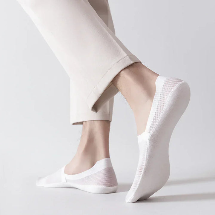 Invisible anti-slip socks, unisex for men & women. No-show design ensures discreet wear.