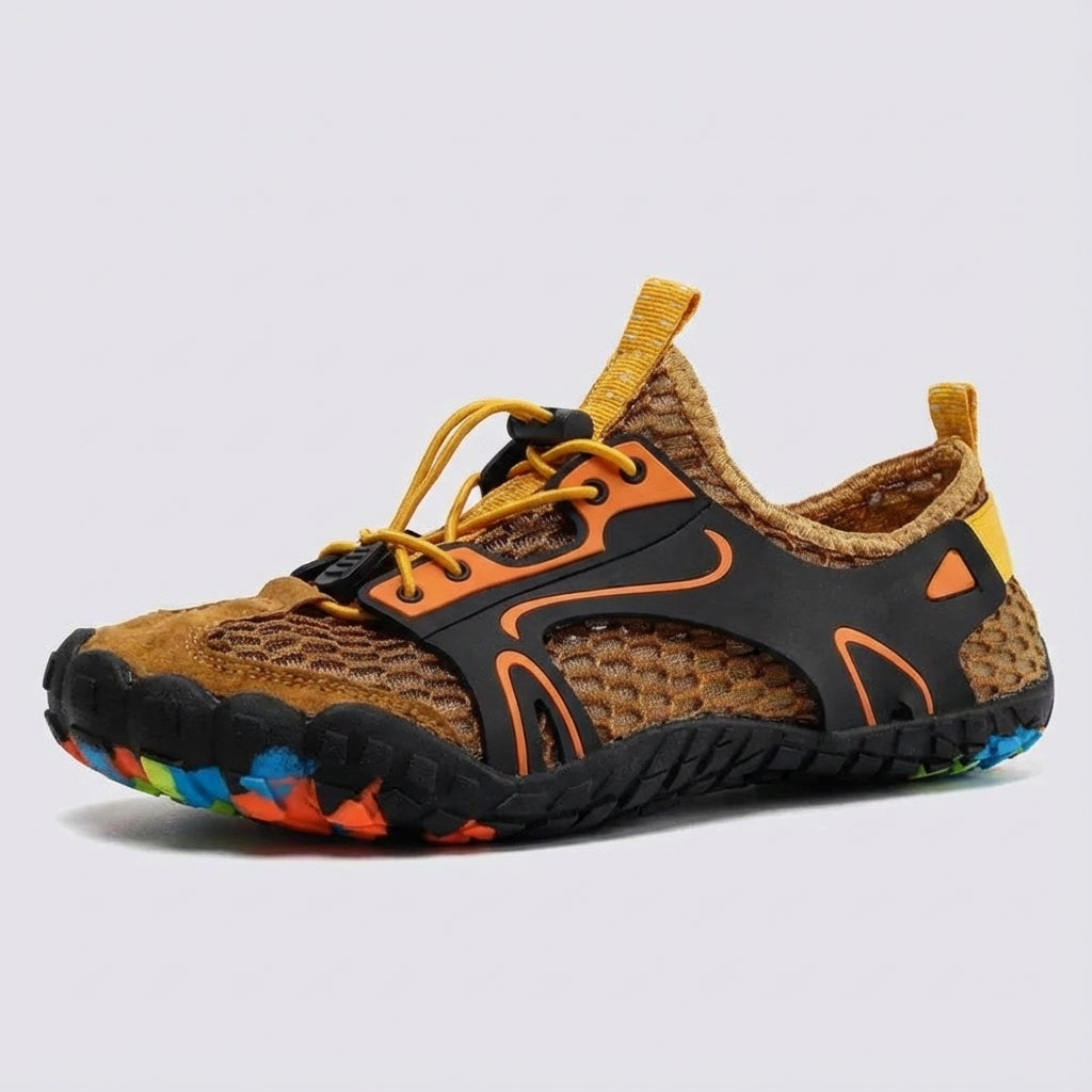 Aqua footwear for men & women, featuring quick-dry and non-slip design