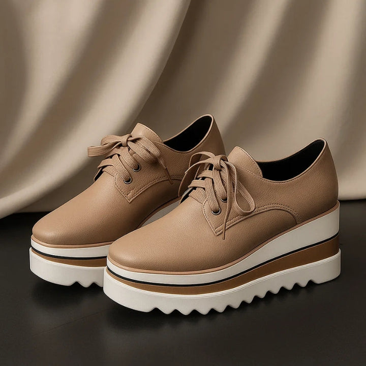 Breathable orthopedic comfort sneakers, ideal for active everyday wear & posture support.