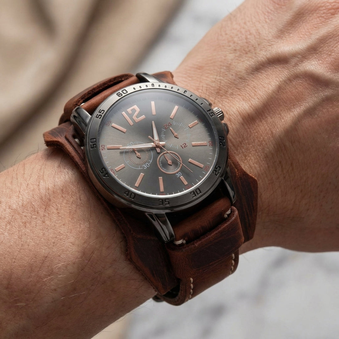 Classic vintage-inspired oversized watch with a premium leather strap. Unisex design, perfect for streetwear.