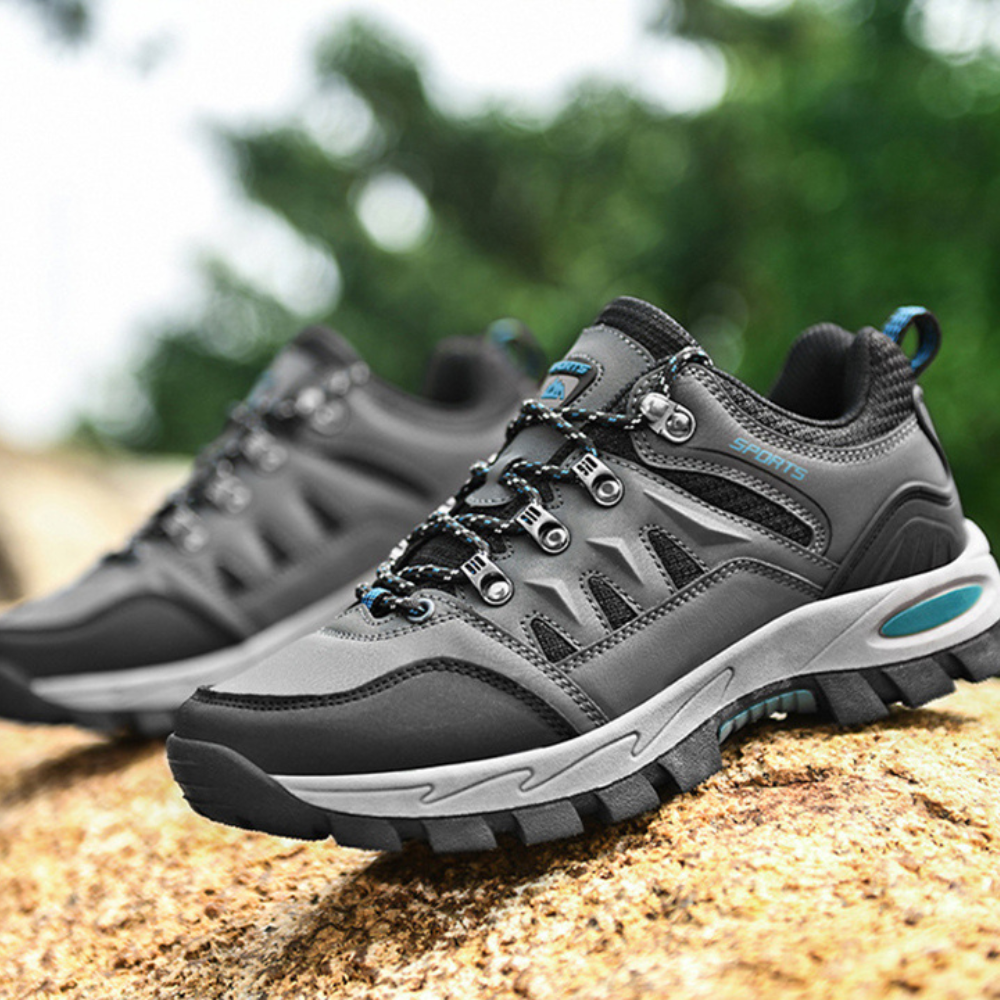 Versatile PeakTrail unisex walking shoes, ideal for hiking & trekking with comfortable, stable trail grip.