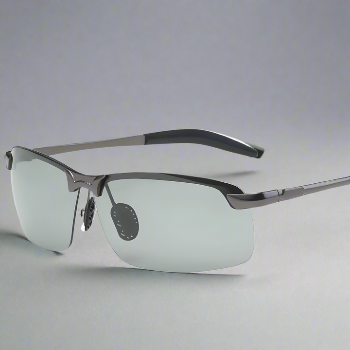 Dynamic unisex sports sunglasses with photochromic polarized lenses. Enhanced eye protection for all outdoor activities.