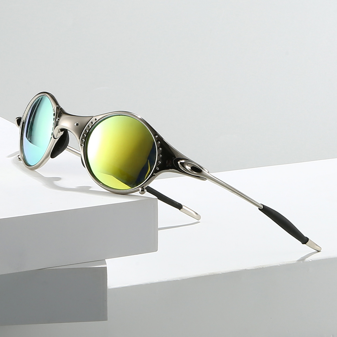 Durable cycling & outdoor sports sunglasses, providing superior UV400 protection & comfortable fit.