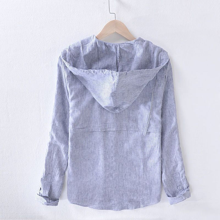 Comfortable spring fashion hoodie, ideal as a versatile layering piece for men and women.