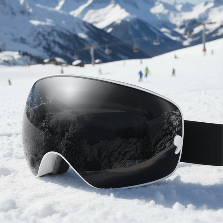 Unisex premium ski goggles with anti-fog, UV400, & night vision lens for winter sports.