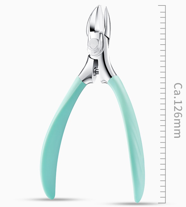 Premium quality toenail clipper, a durable pedicure tool for healthy nails and managing ingrown issues.