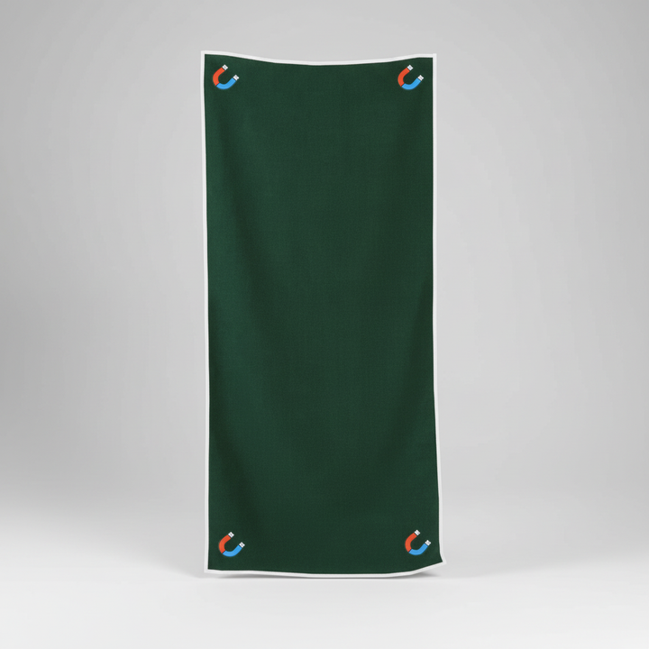 Lightweight microfiber pool towel, quick-drying and compact for easy transport
