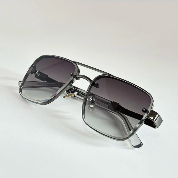 Unisex square frame sunglasses, a retro fashion accessory with UV protective gradient lenses.