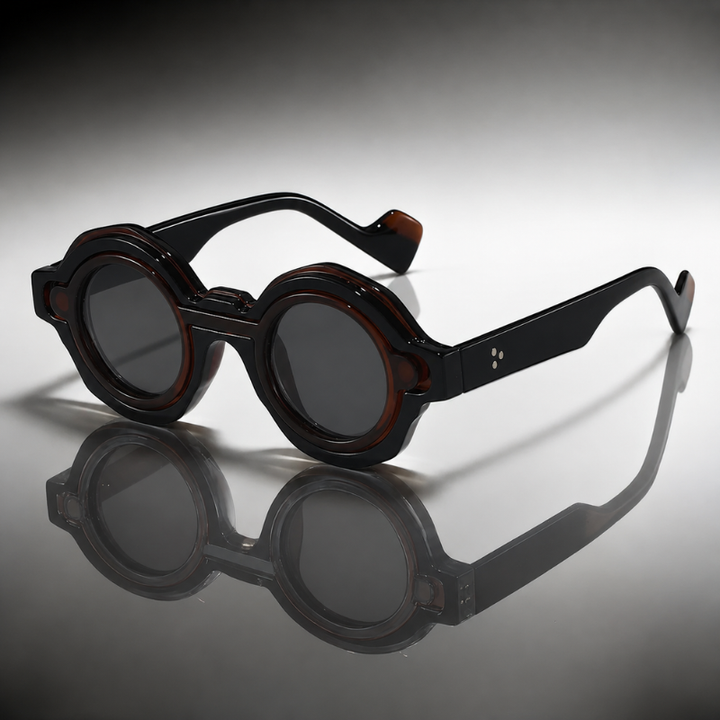 Stylish unisex round sunglasses with retro flair. UV protective eyewear, perfect summer accessory.