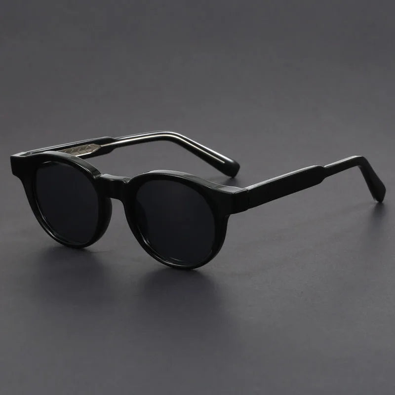 Unisex retro round UV protection sunglasses. Stylish and adjustable eyewear for summer fashion and sun protection.