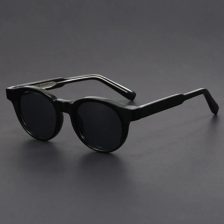 Unisex retro round UV protection sunglasses. Stylish and adjustable eyewear for summer fashion and sun protection.