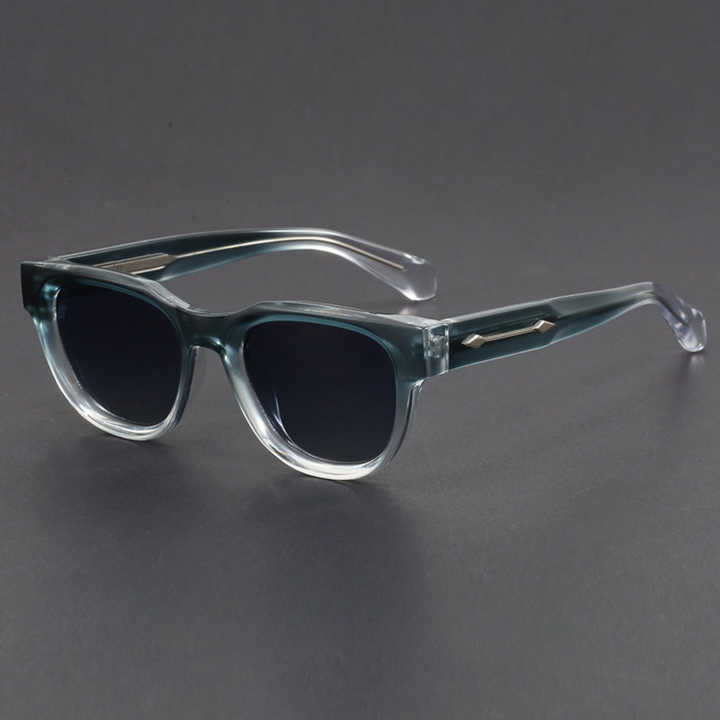 Embrace vintage style with these unisex retro square polarized sunglasses. Essential UV400 fashion eyewear.