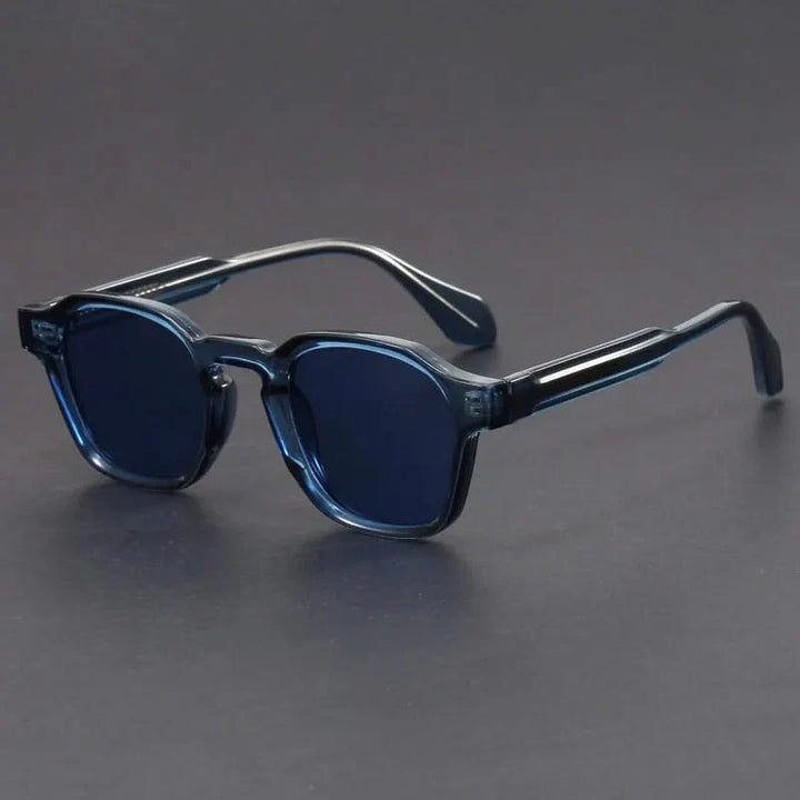 Versatile unisex retro square sunglasses. Features anti-glare, UV protection, and durable polycarbonate frames.
