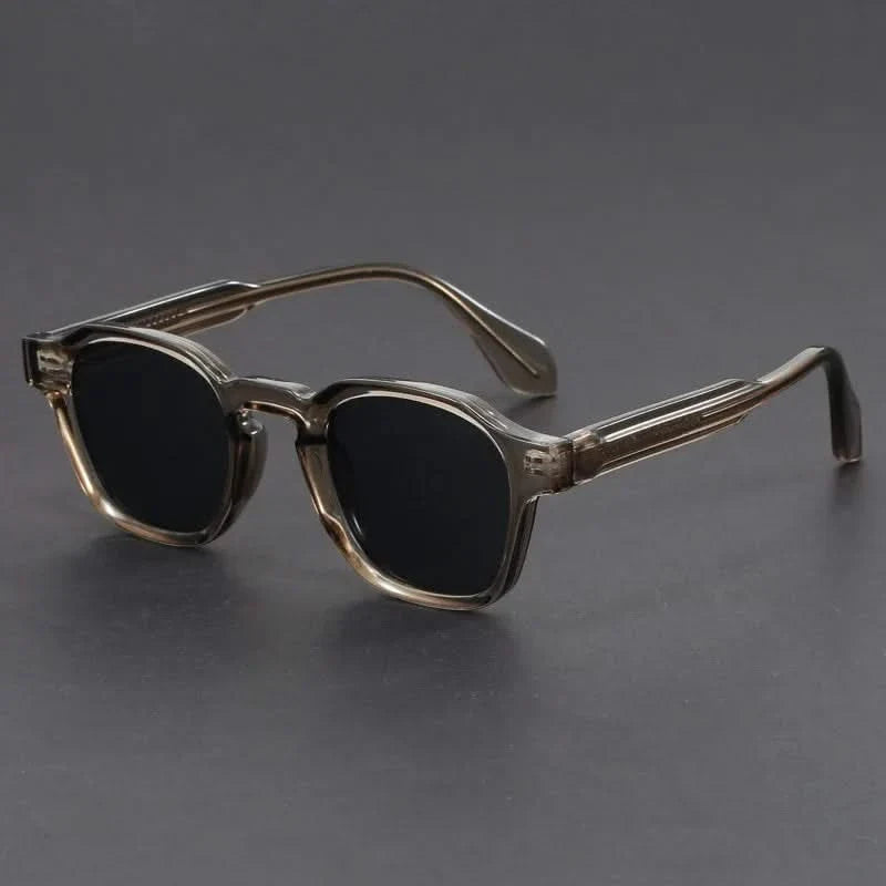 Unisex retro square eyewear with classic styling. Anti-glare lenses & UV protection for comfortable viewing.