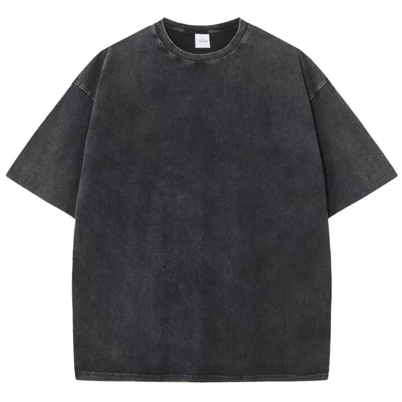 Fashion-forward retro washed unisex t-shirt. Oversized, garment-dyed for a vintage look and casual comfort.