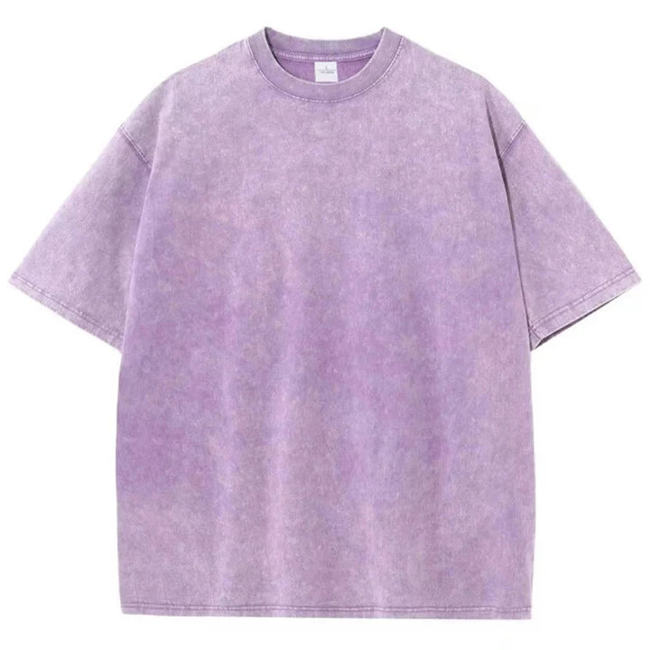 Effortless retro washed t-shirt, a unisex tee with an oversized, relaxed fit for a laid-back, vintage style.