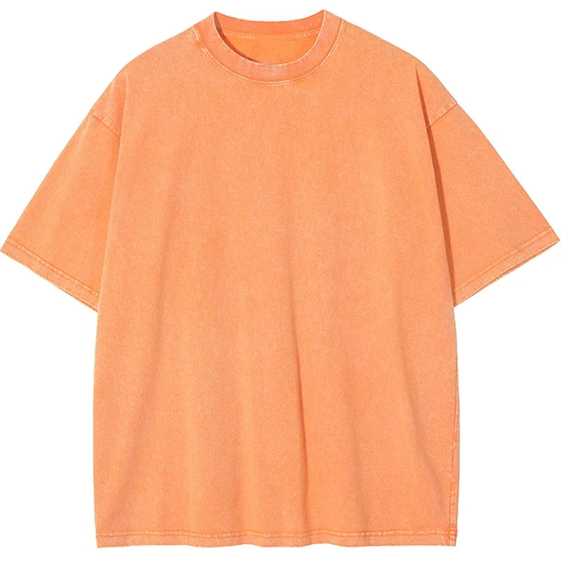 Stylish washed look retro t-shirt, a unisex tee with an oversized fit, great for vintage-inspired casual fashion.