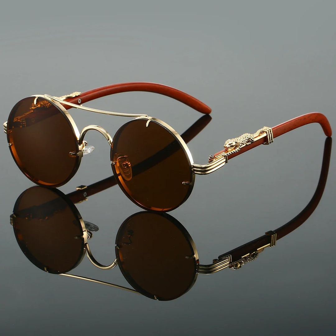Modern unisex round shades, offering superior UV protection. A versatile fashion accessory for any sunny day style.