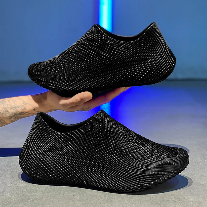 Unisex seamless all-terrain running shoes with superior grip for trails.
