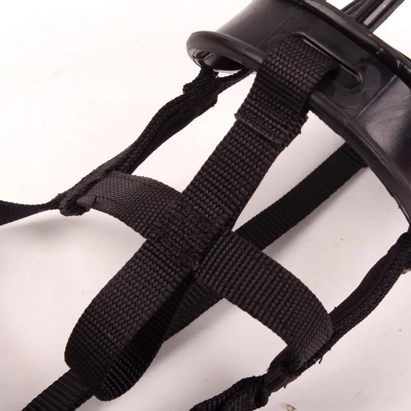 Unisex silicone dog muzzle, adjustable for comfort & safety. Prevents biting/barking during training.