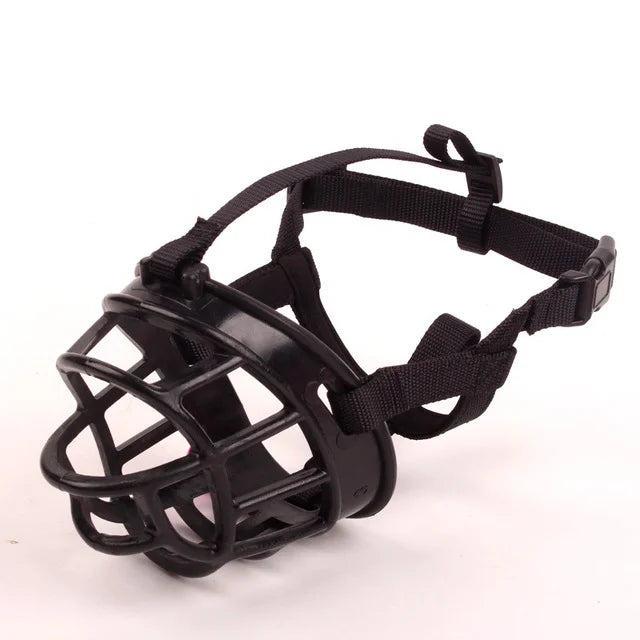 Adjustable silicone dog muzzle for small to large dogs. Ideal for training, anti-bite, anti-bark, and safety.