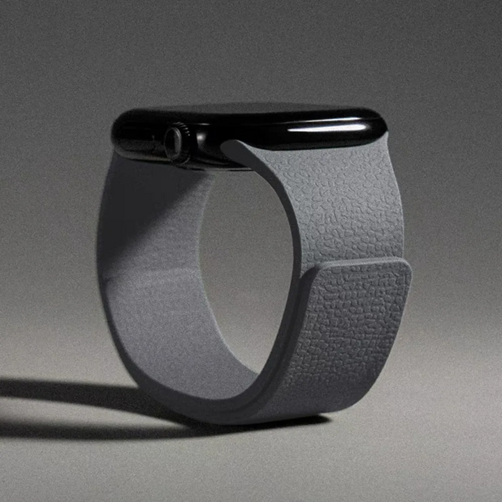 Customizable silicone smartwatch strap, magnetic & durable for daily wear.