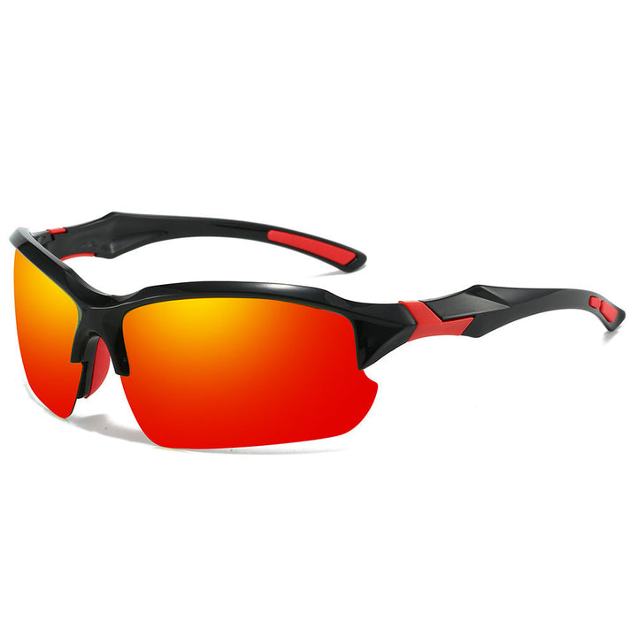 High-performance athletic sunglasses: polarized lenses for optimal vision during cycling & running.