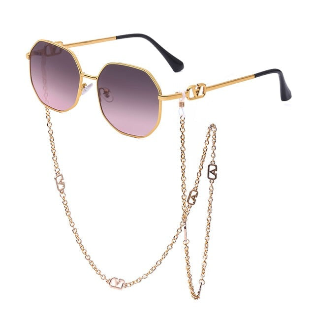 Durable alloy frame round sunglasses with polycarbonate UV400 lenses. Unisex stylish eyewear for daily wear.