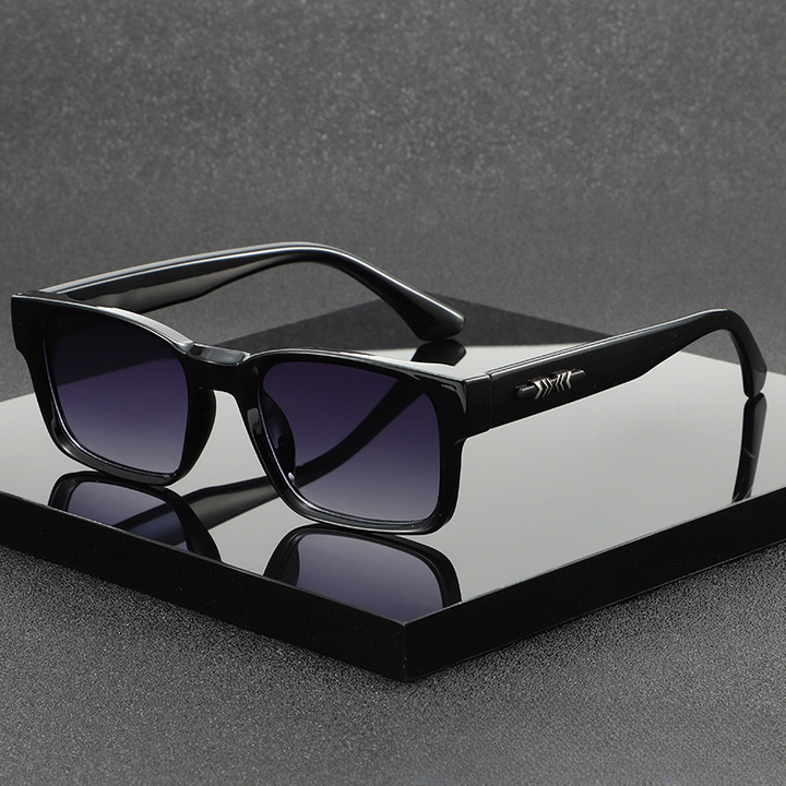 Modern square frame sunglasses, perfect fashion accessory for unisex wearers, offering vital UV400.