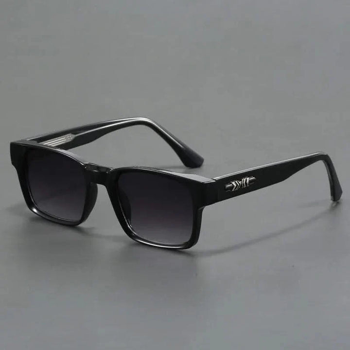Trendy square shades for women and men, essential fashion eyewear with UV protection.